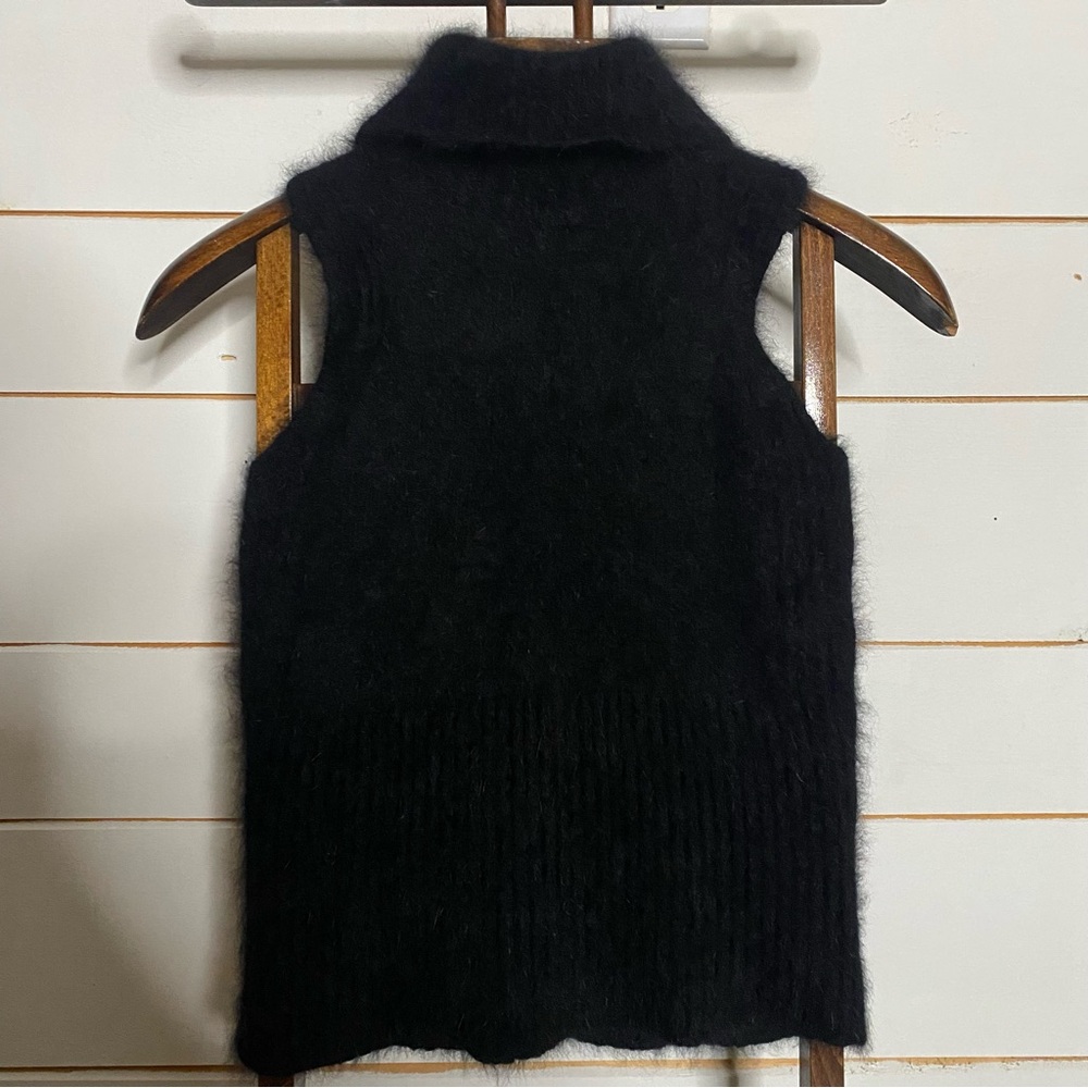 ILLIG Angora blend Turtleneck Sleeveless Sweater
